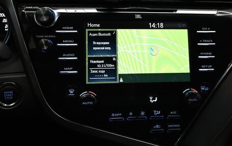 Toyota Camry, 2019 год, 2 690 000 рублей, 16 фотография