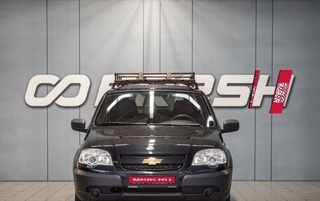 Chevrolet Niva I рестайлинг, 2017 год, 760 000 рублей, 3 фотография