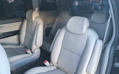 KIA Carnival III, 2018 год, 2 410 000 рублей, 37 фотография