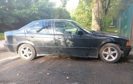 BMW 3 серия, 1993 год, 250 000 рублей, 11 фотография