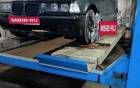 BMW 3 серия, 1993 год, 250 000 рублей, 12 фотография