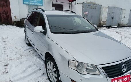 Volkswagen Passat B6, 2007 год, 695 000 рублей, 2 фотография
