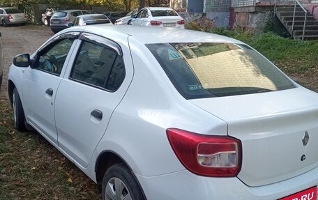 Renault Logan II, 2017 год, 588 000 рублей, 4 фотография