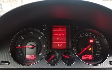 Volkswagen Passat B6, 2007 год, 695 000 рублей, 14 фотография