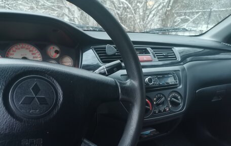 Mitsubishi Lancer IX, 2004 год, 200 000 рублей, 2 фотография