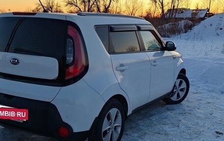 KIA Soul II рестайлинг, 2014 год, 1 200 000 рублей, 3 фотография