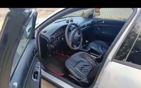 Volkswagen Passat B5+ рестайлинг, 1998 год, 199 999 рублей, 6 фотография