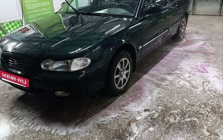 Hyundai Sonata III рестайлинг, 1998 год, 230 000 рублей, 2 фотография