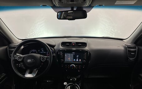 KIA Soul II рестайлинг, 2017 год, 1 579 000 рублей, 5 фотография