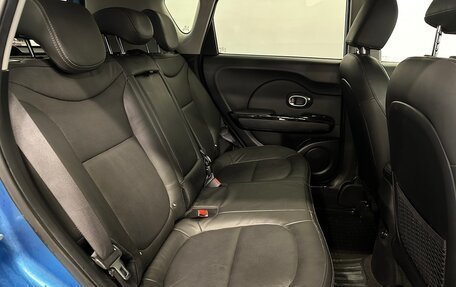 KIA Soul II рестайлинг, 2017 год, 1 579 000 рублей, 15 фотография