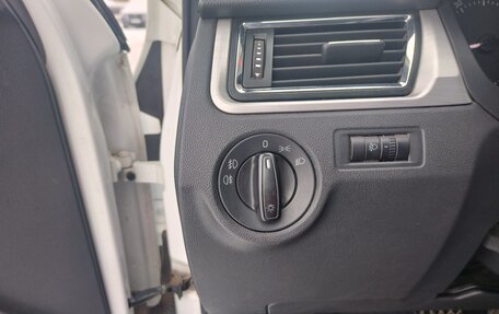 Skoda Rapid I, 2014 год, 1 140 000 рублей, 23 фотография