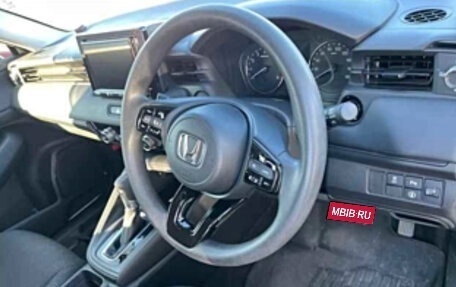 Honda Vezel, 2022 год, 1 990 000 рублей, 4 фотография