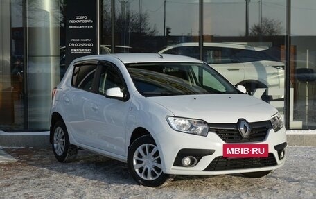 Renault Sandero II рестайлинг, 2020 год, 1 050 000 рублей, 3 фотография