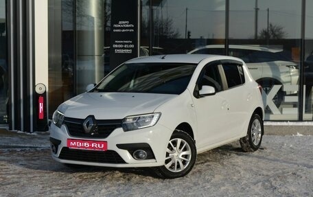 Renault Sandero II рестайлинг, 2020 год, 1 050 000 рублей, 1 фотография