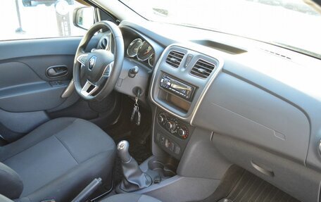 Renault Sandero II рестайлинг, 2020 год, 1 050 000 рублей, 16 фотография