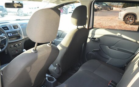 Renault Sandero II рестайлинг, 2020 год, 1 050 000 рублей, 13 фотография