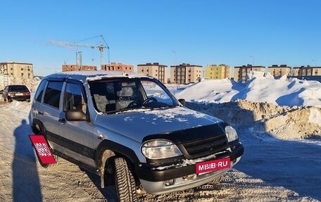 Chevrolet Niva I рестайлинг, 2004 год, 220 000 рублей, 1 фотография