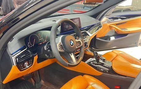 BMW 5 серия, 2019 год, 3 950 000 рублей, 8 фотография