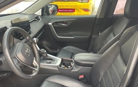 Toyota RAV4, 2021 год, 4 100 000 рублей, 9 фотография