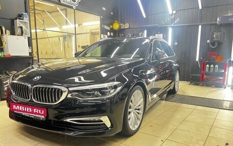 BMW 5 серия, 2019 год, 3 950 000 рублей, 29 фотография