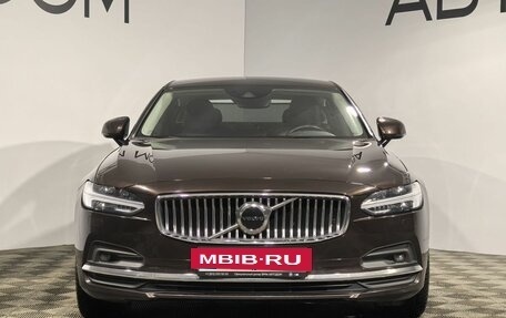 Volvo S90 II рестайлинг, 2021 год, 3 999 990 рублей, 3 фотография