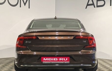 Volvo S90 II рестайлинг, 2021 год, 3 999 990 рублей, 4 фотография