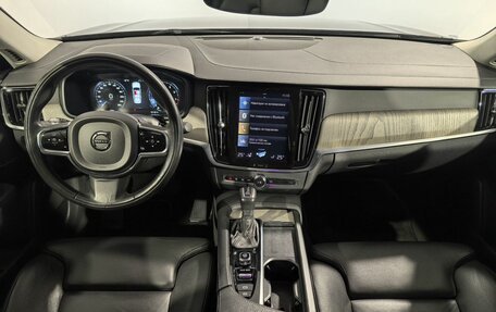 Volvo S90 II рестайлинг, 2021 год, 3 999 990 рублей, 20 фотография