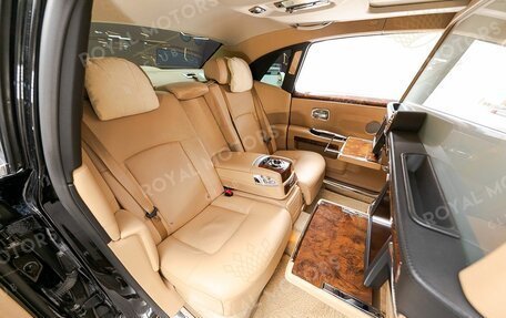 Rolls-Royce Ghost I, 2011 год, 11 000 000 рублей, 13 фотография