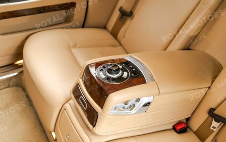 Rolls-Royce Ghost I, 2011 год, 11 000 000 рублей, 14 фотография