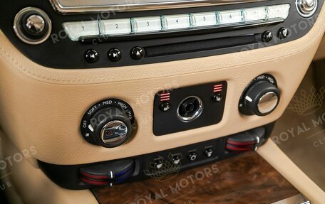 Rolls-Royce Ghost I, 2011 год, 11 000 000 рублей, 10 фотография