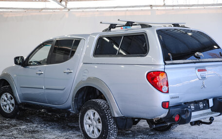 Mitsubishi L200 IV рестайлинг, 2014 год, 1 375 000 рублей, 2 фотография