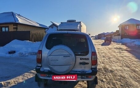 Chevrolet Niva I рестайлинг, 2004 год, 220 000 рублей, 3 фотография