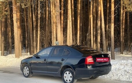 Skoda Octavia, 2008 год, 499 000 рублей, 2 фотография