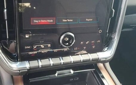 GMC Yukon IV, 2025 год, 13 700 000 рублей, 12 фотография