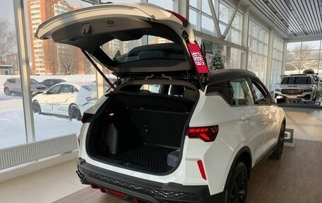 Geely Coolray I, 2024 год, 2 700 000 рублей, 12 фотография