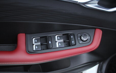 Geely Coolray I, 2024 год, 2 050 000 рублей, 10 фотография