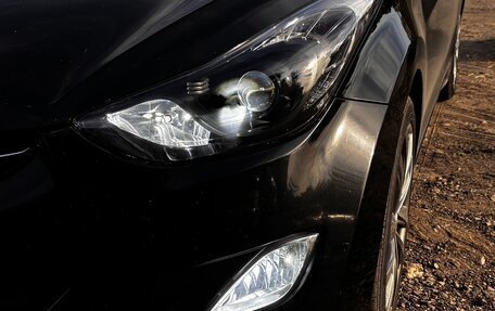 Hyundai Elantra V, 2011 год, 850 000 рублей, 3 фотография