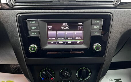 Skoda Rapid I, 2015 год, 1 295 000 рублей, 19 фотография