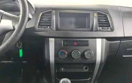 ЛуАЗ Patriot, 2023 год, 1 290 000 рублей, 12 фотография