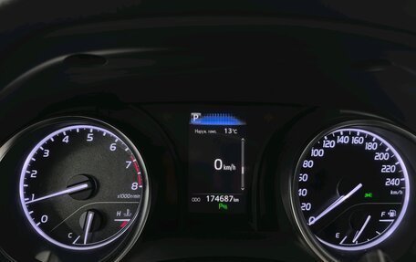 Toyota Camry, 2019 год, 2 050 000 рублей, 12 фотография