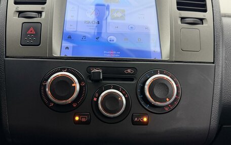 Nissan Tiida, 2012 год, 750 000 рублей, 12 фотография