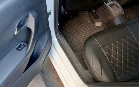 Volkswagen Polo VI (EU Market), 2017 год, 9 фотография