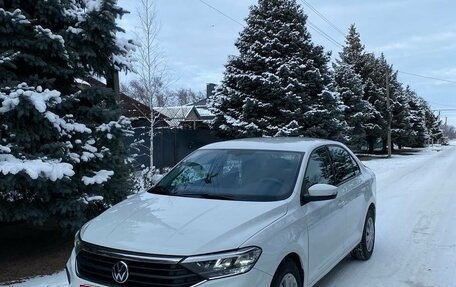 Volkswagen Polo VI (EU Market), 2021 год, 1 265 000 рублей, 2 фотография