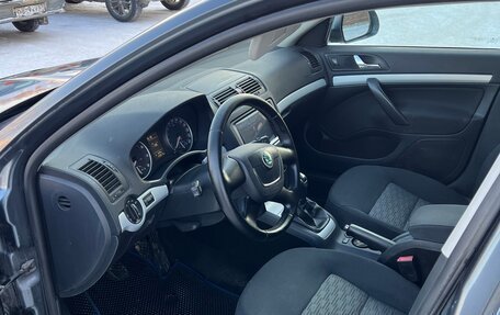 Skoda Octavia, 2011 год, 617 000 рублей, 11 фотография