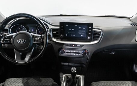 KIA cee'd III, 2019 год, 1 378 000 рублей, 6 фотография