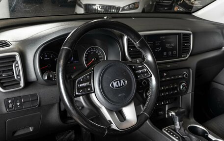 KIA Sportage IV рестайлинг, 2020 год, 2 558 800 рублей, 5 фотография