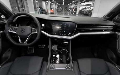 Volkswagen Touareg III, 2025 год, 12 000 000 рублей, 8 фотография