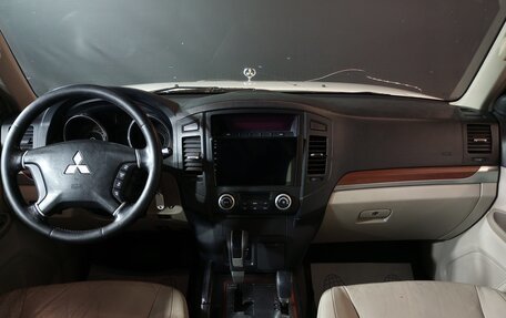 Mitsubishi Pajero IV, 2008 год, 1 319 000 рублей, 9 фотография