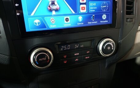 Mitsubishi Pajero IV, 2008 год, 1 319 000 рублей, 13 фотография