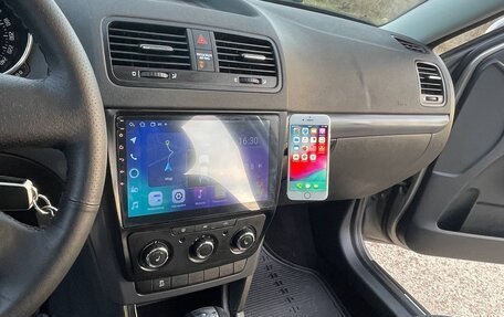 Skoda Yeti I рестайлинг, 2012 год, 810 000 рублей, 33 фотография